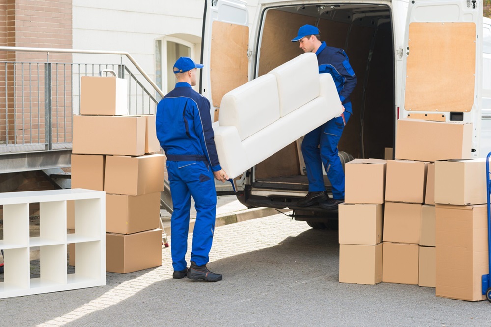 Moving Company Increases Sold Services by 54% in Non-Peak Season with fullthrottle.ai